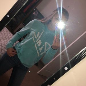 Meet your Posher, Kenzie